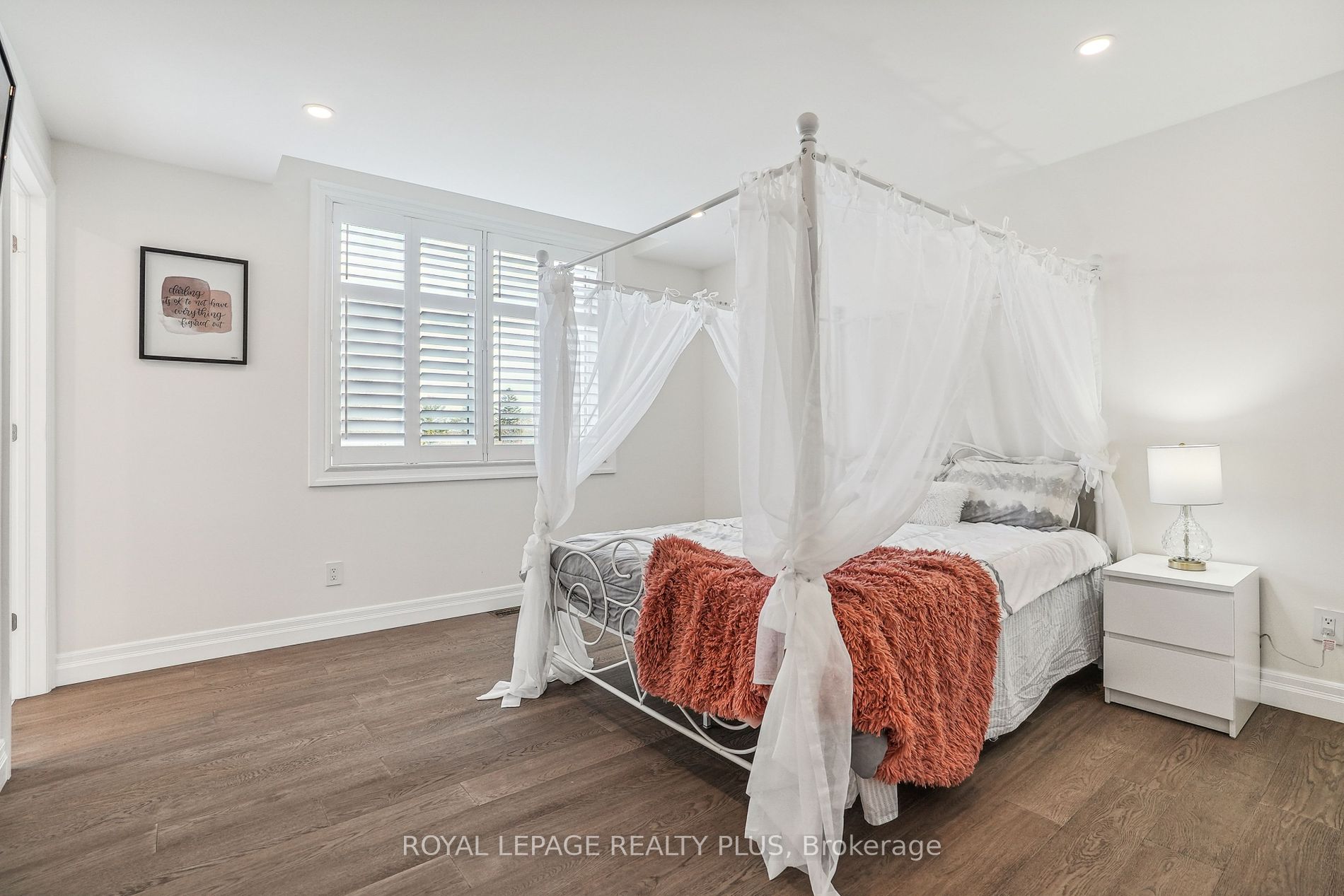 325 Ashbury Road