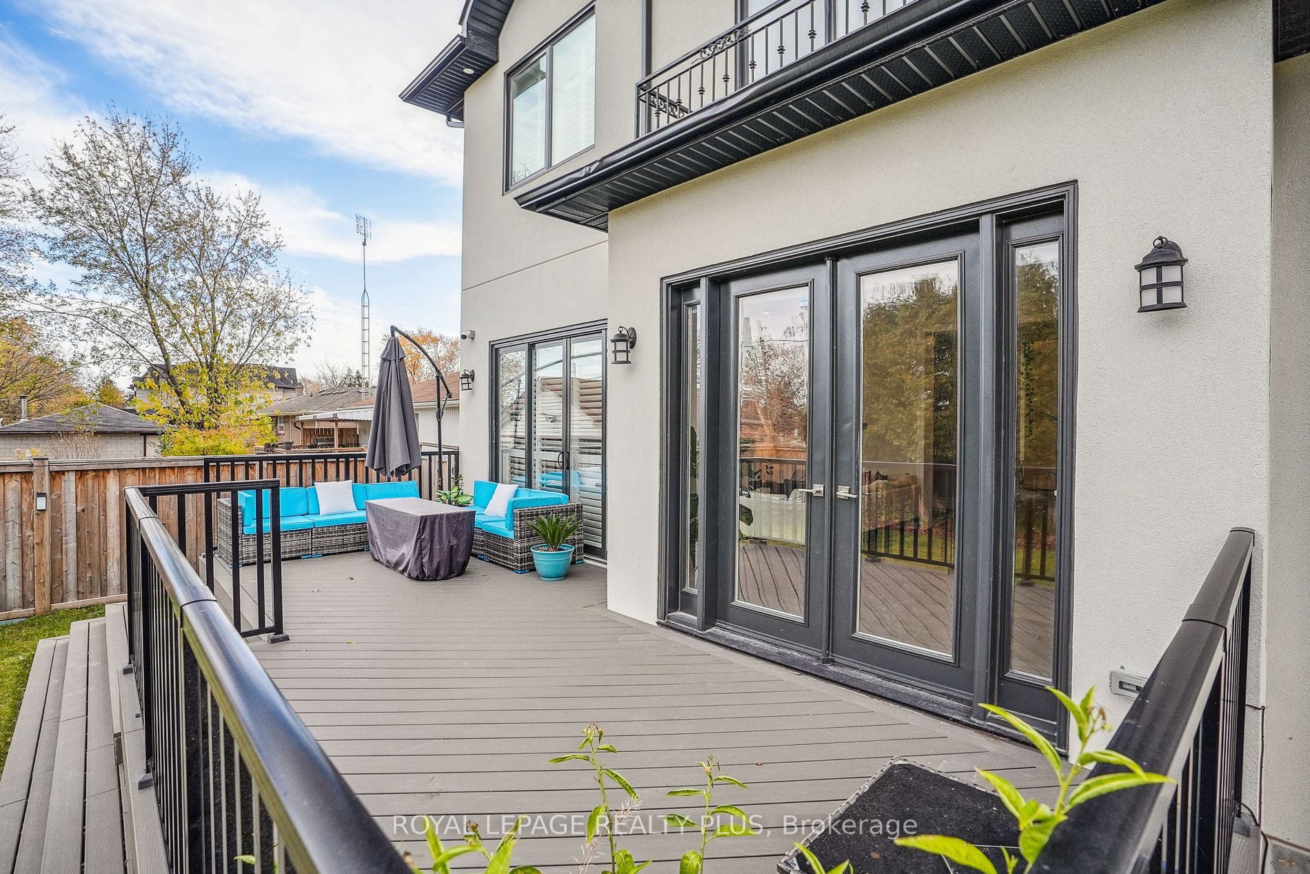 325 Ashbury Road