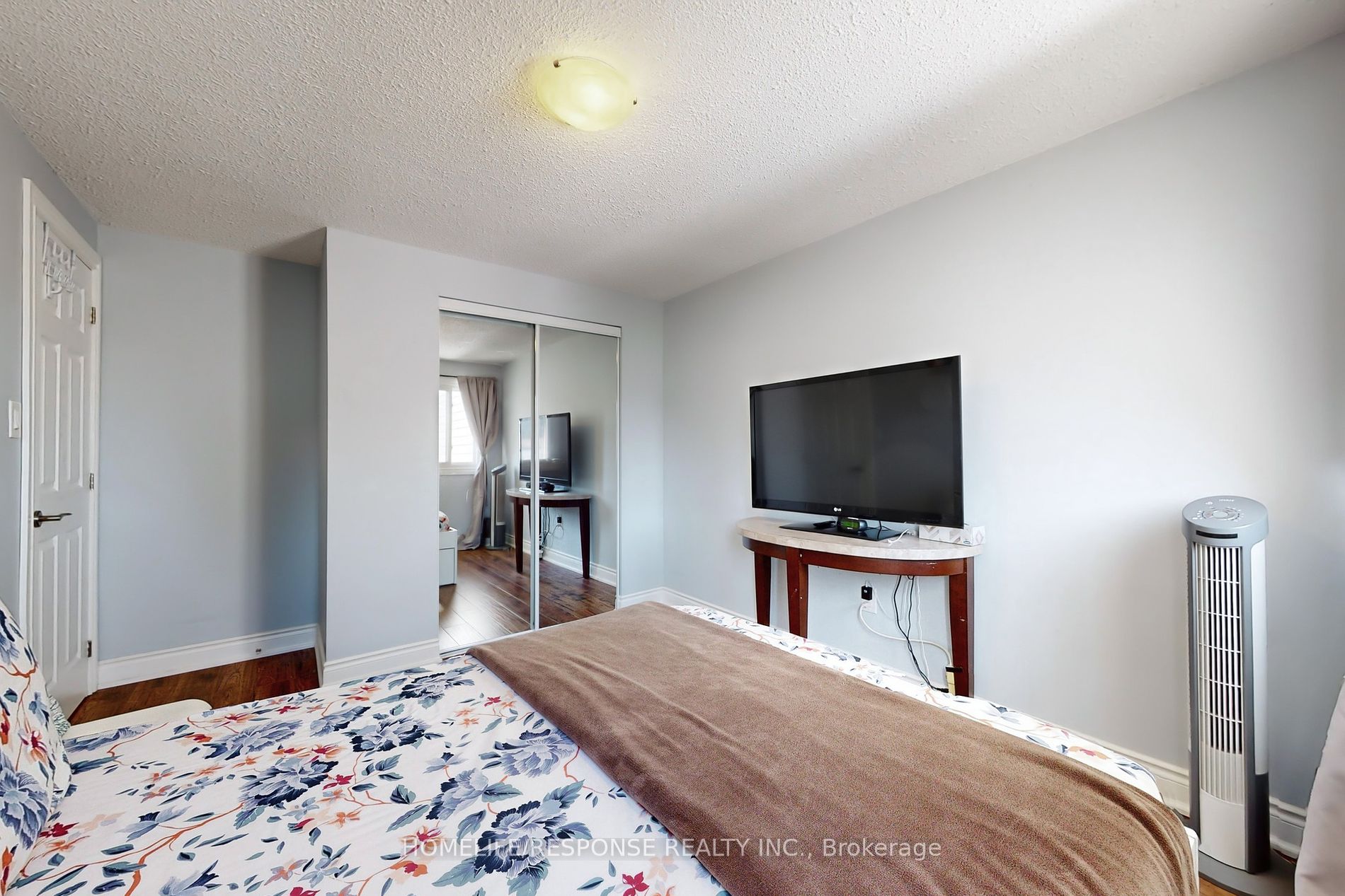 3175 Kirwin Ave, #23
