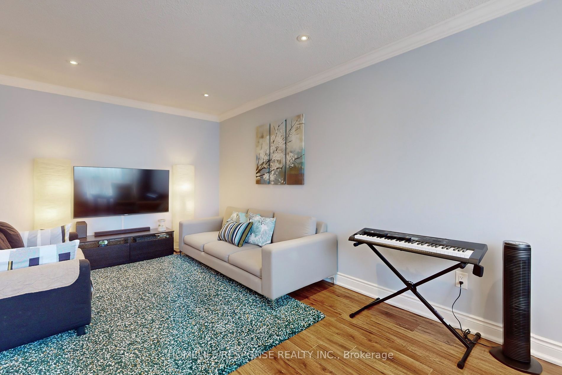 3175 Kirwin Ave, #23