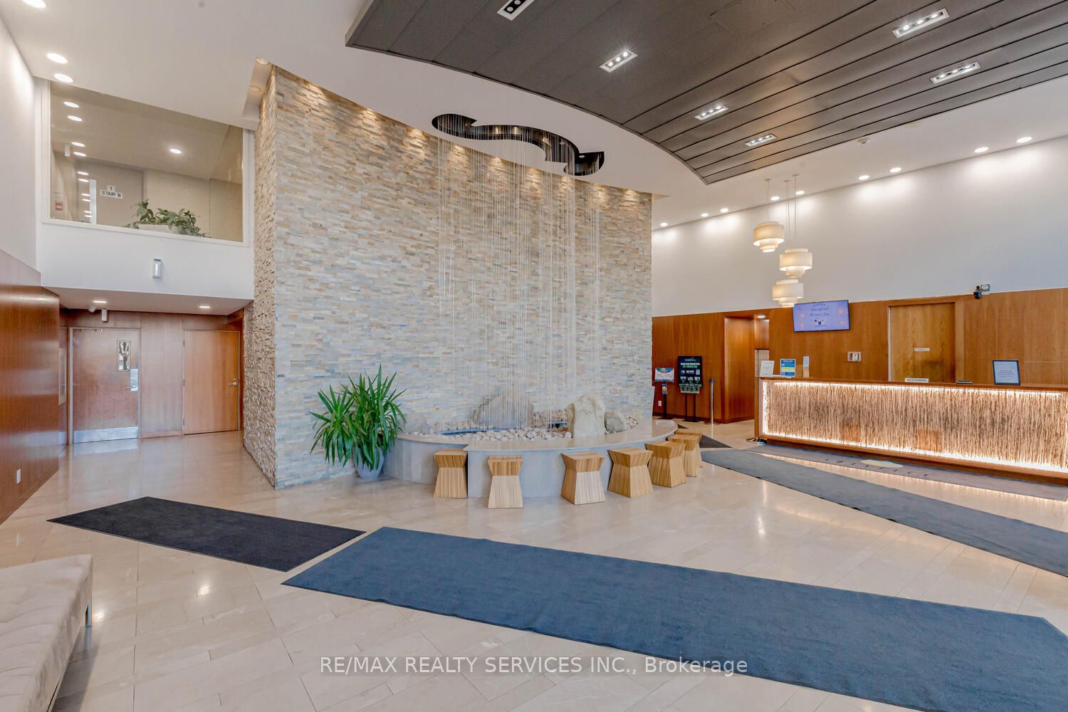 225 Webb Drive, #1711