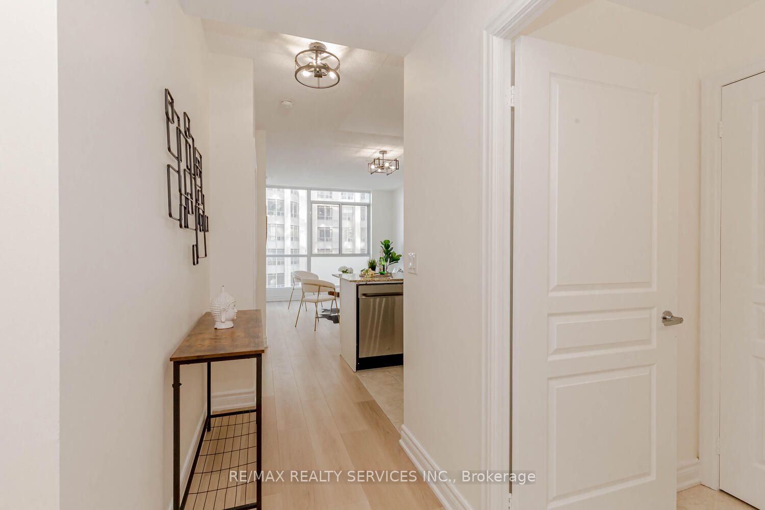 225 Webb Drive, #1711