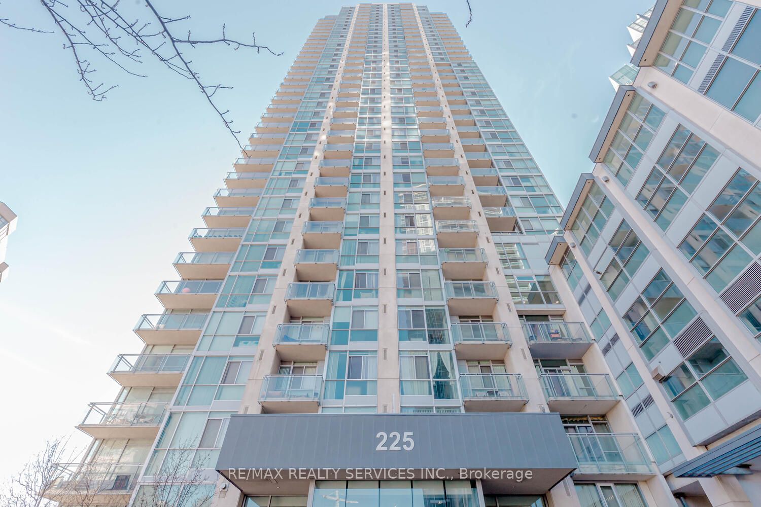 225 Webb Drive, #1711