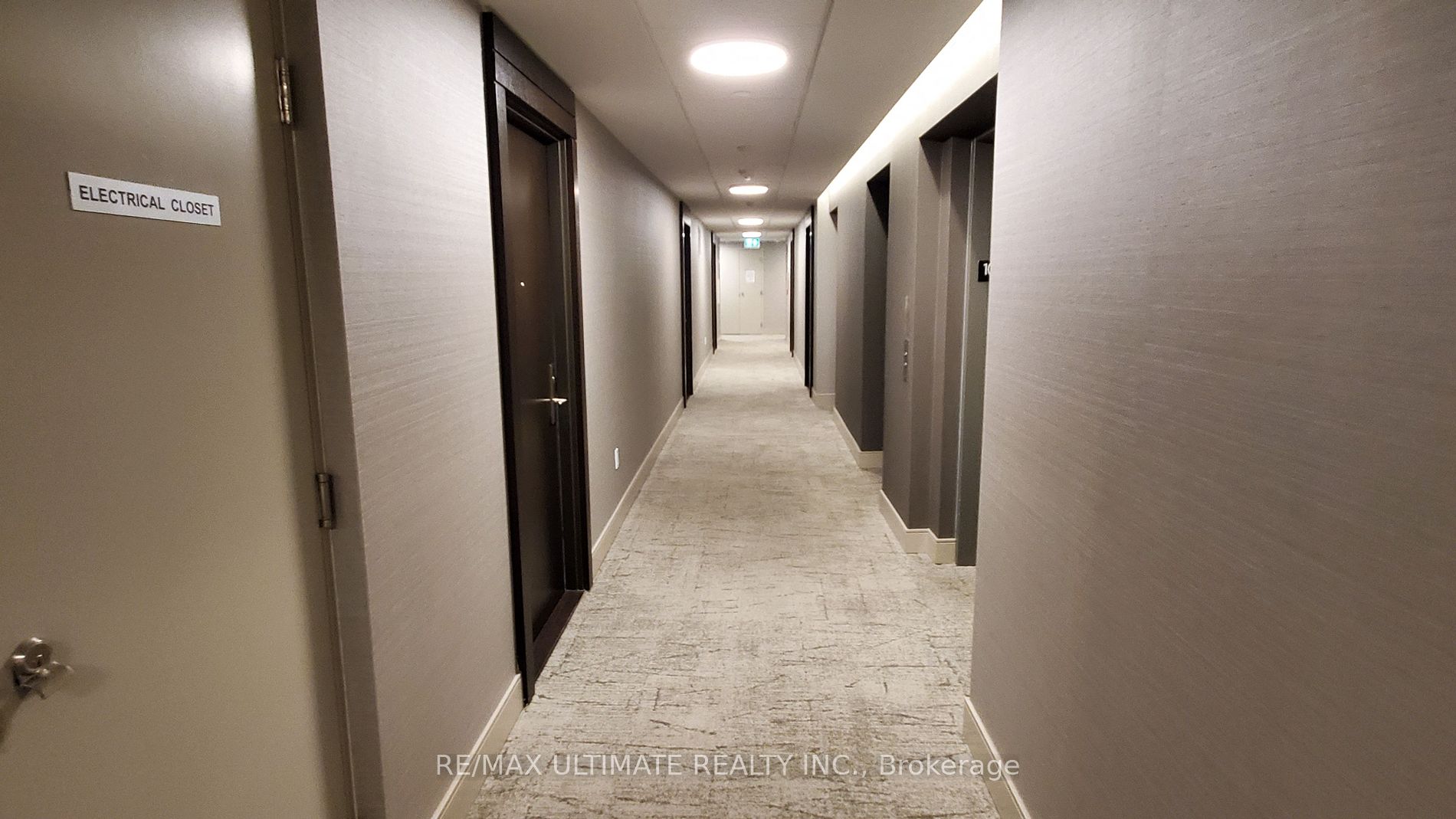 8 Nahani Way #1020