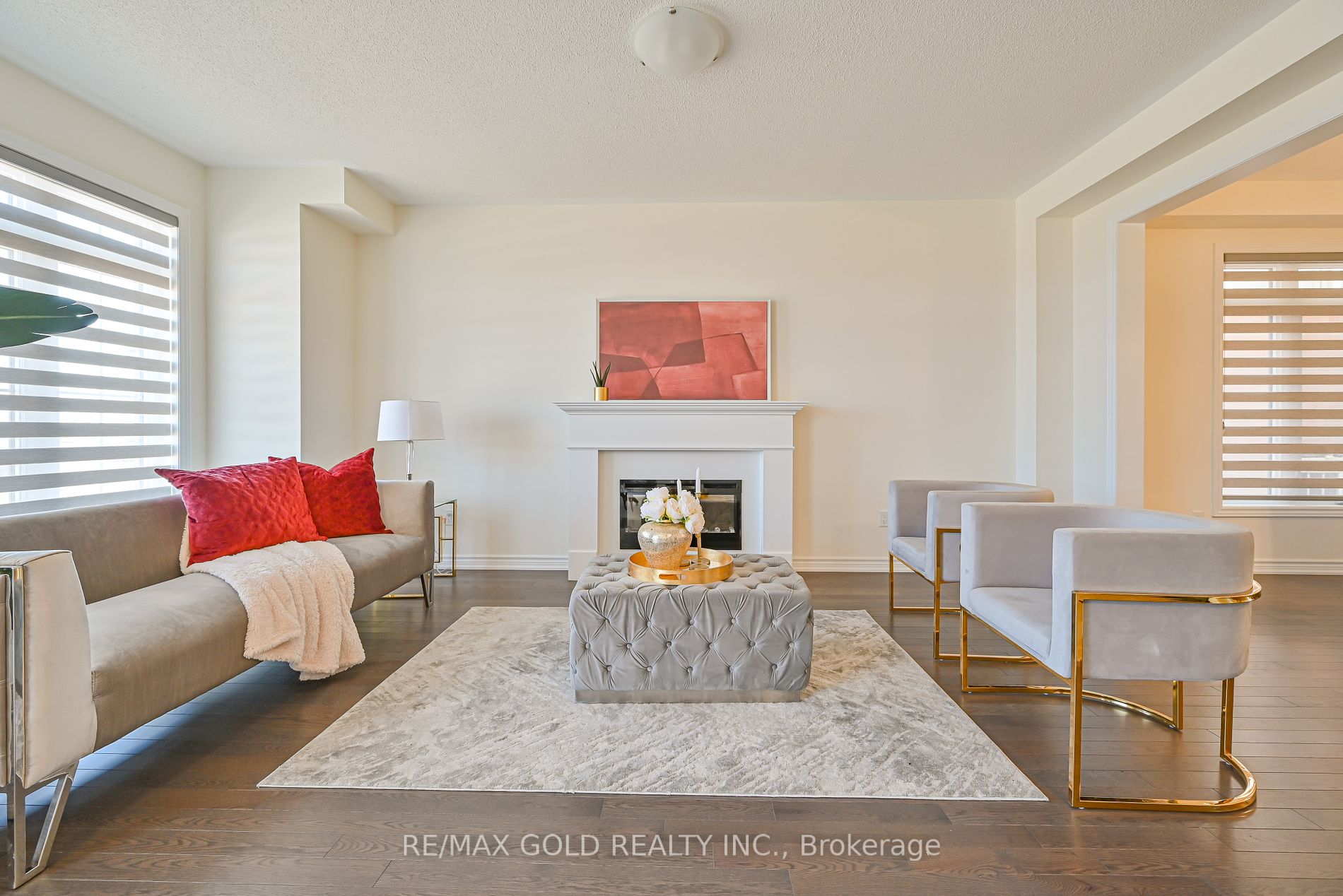 13 Eberly Woods Dr
