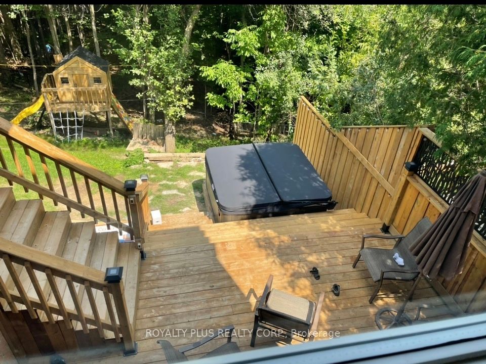 352 Hersey Cres