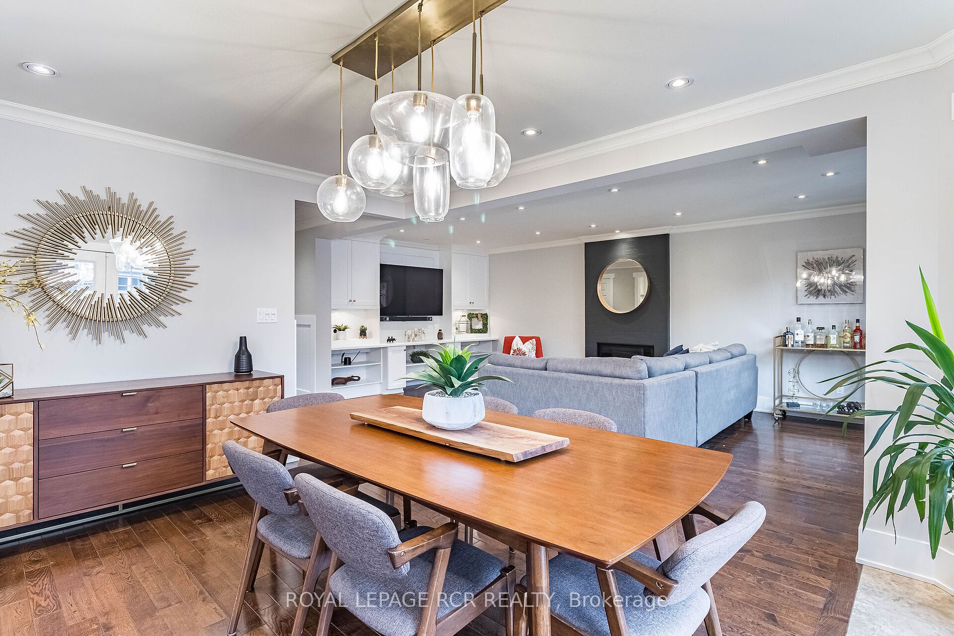 20 Kingsgate Pl