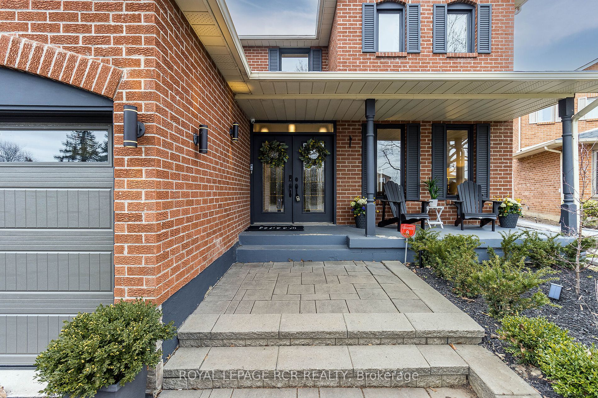 20 Kingsgate Pl
