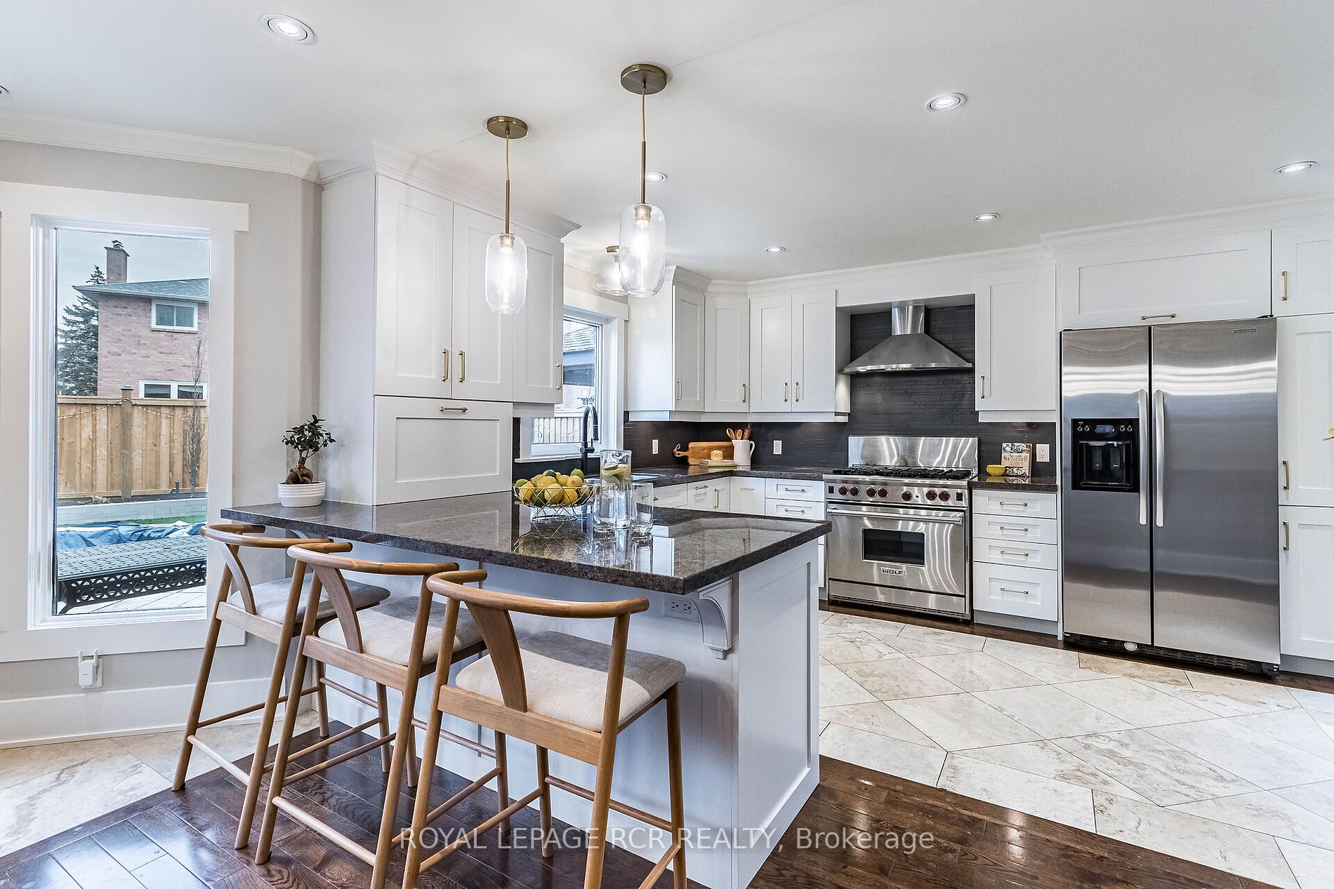 20 Kingsgate Pl