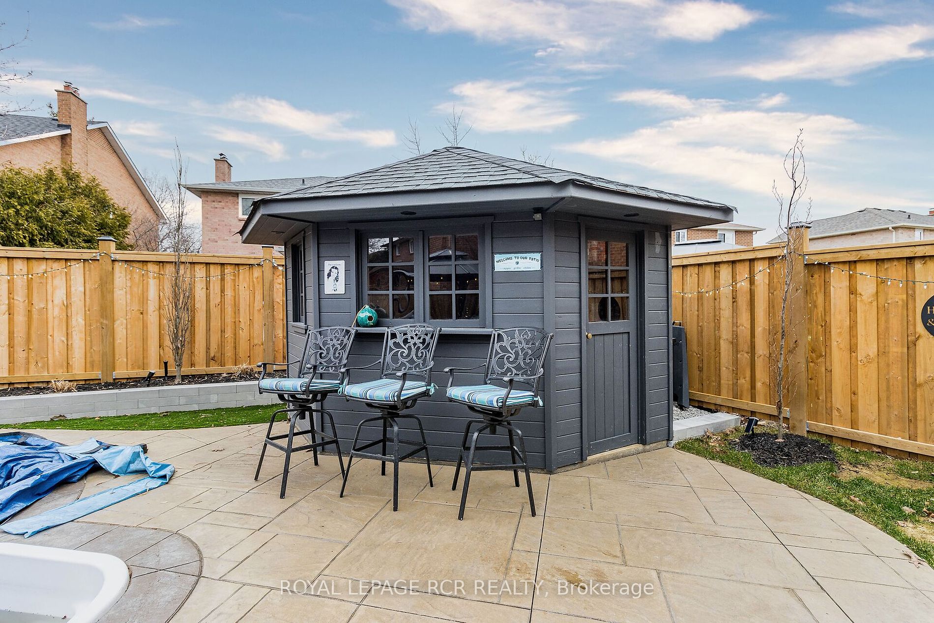 20 Kingsgate Pl