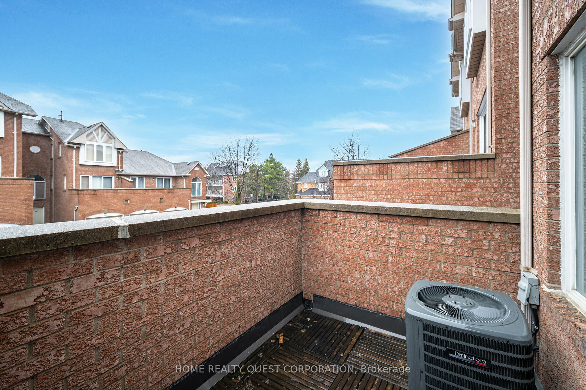 99 Bristol Rd E, #165