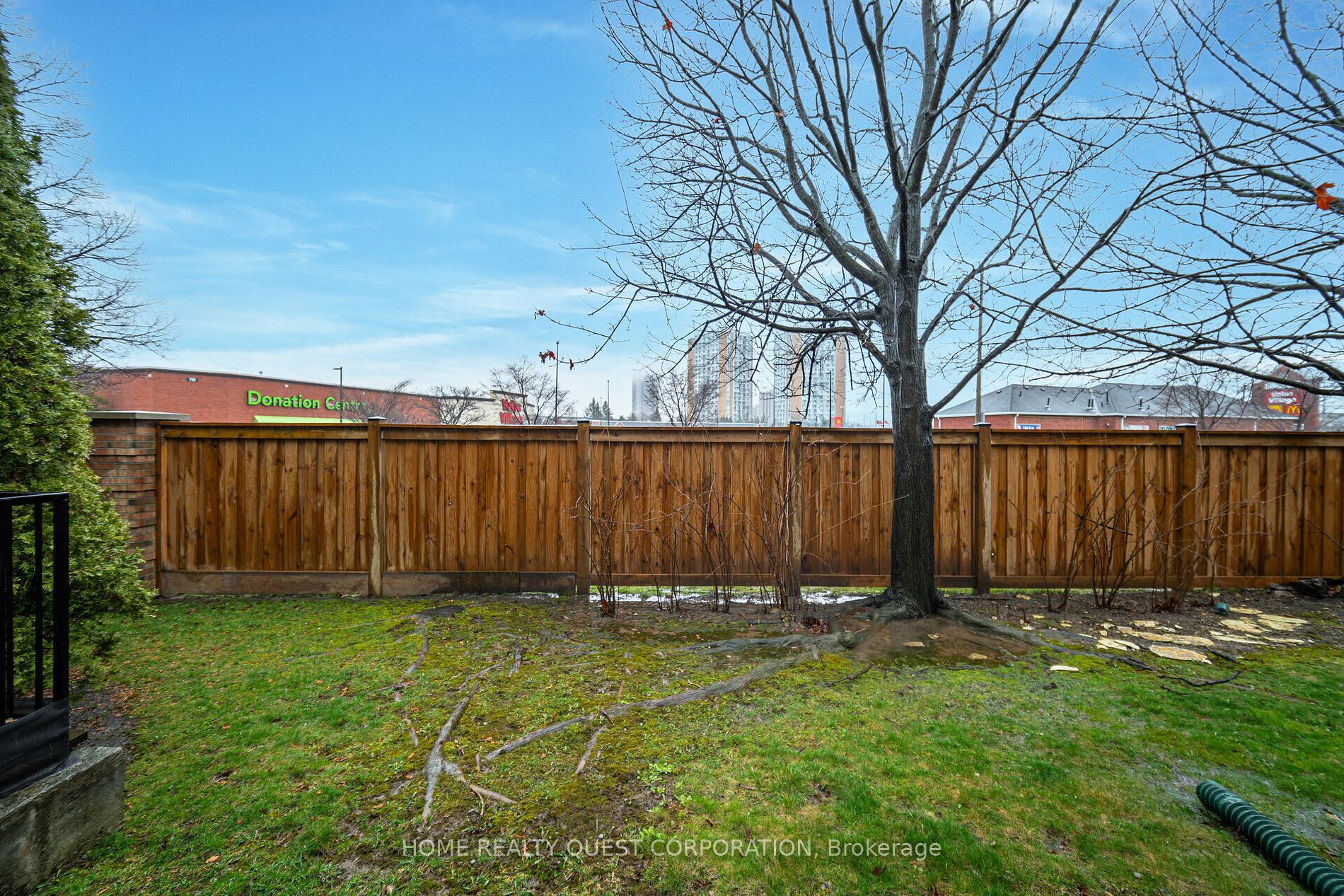99 Bristol Rd E, #165
