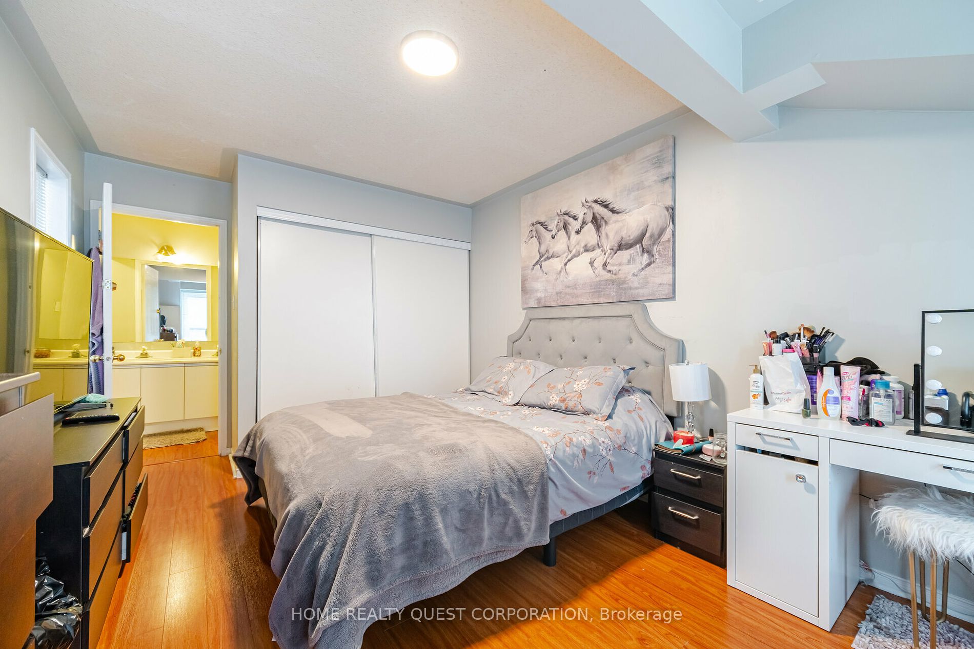 99 Bristol Rd E, #165