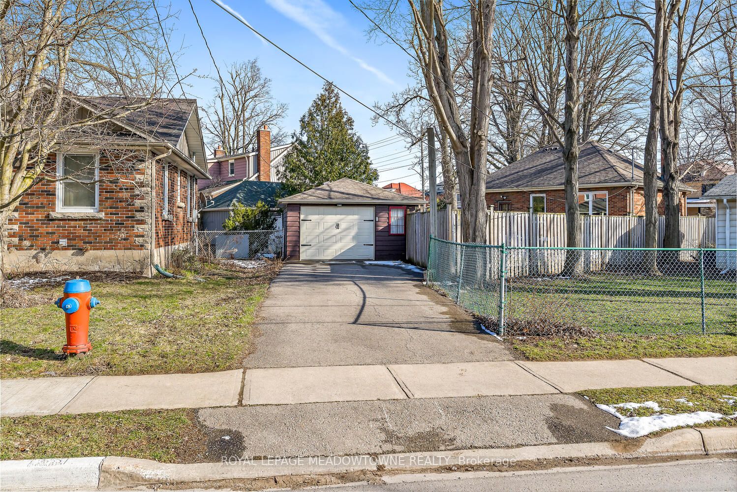 73 Guelph St