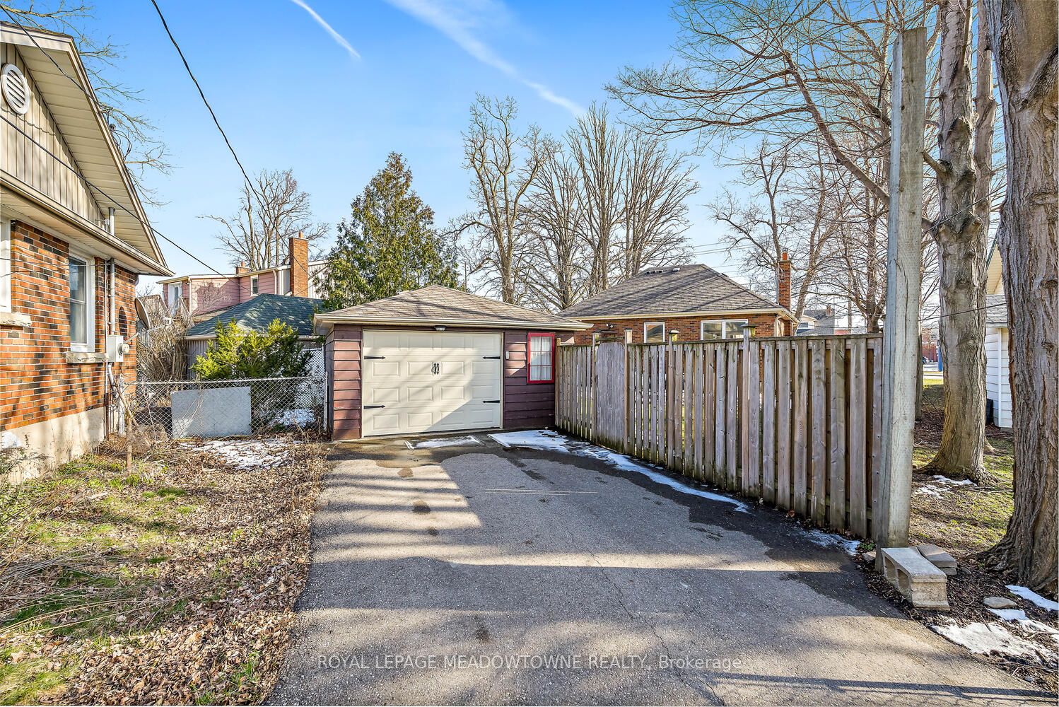 73 Guelph St