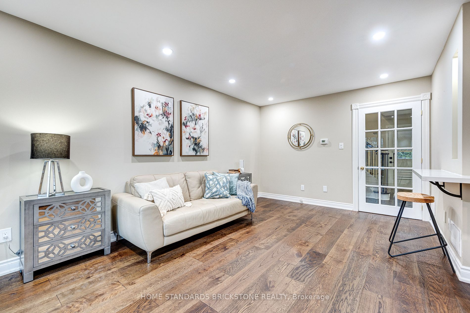 1534 Stoneybrook Tr