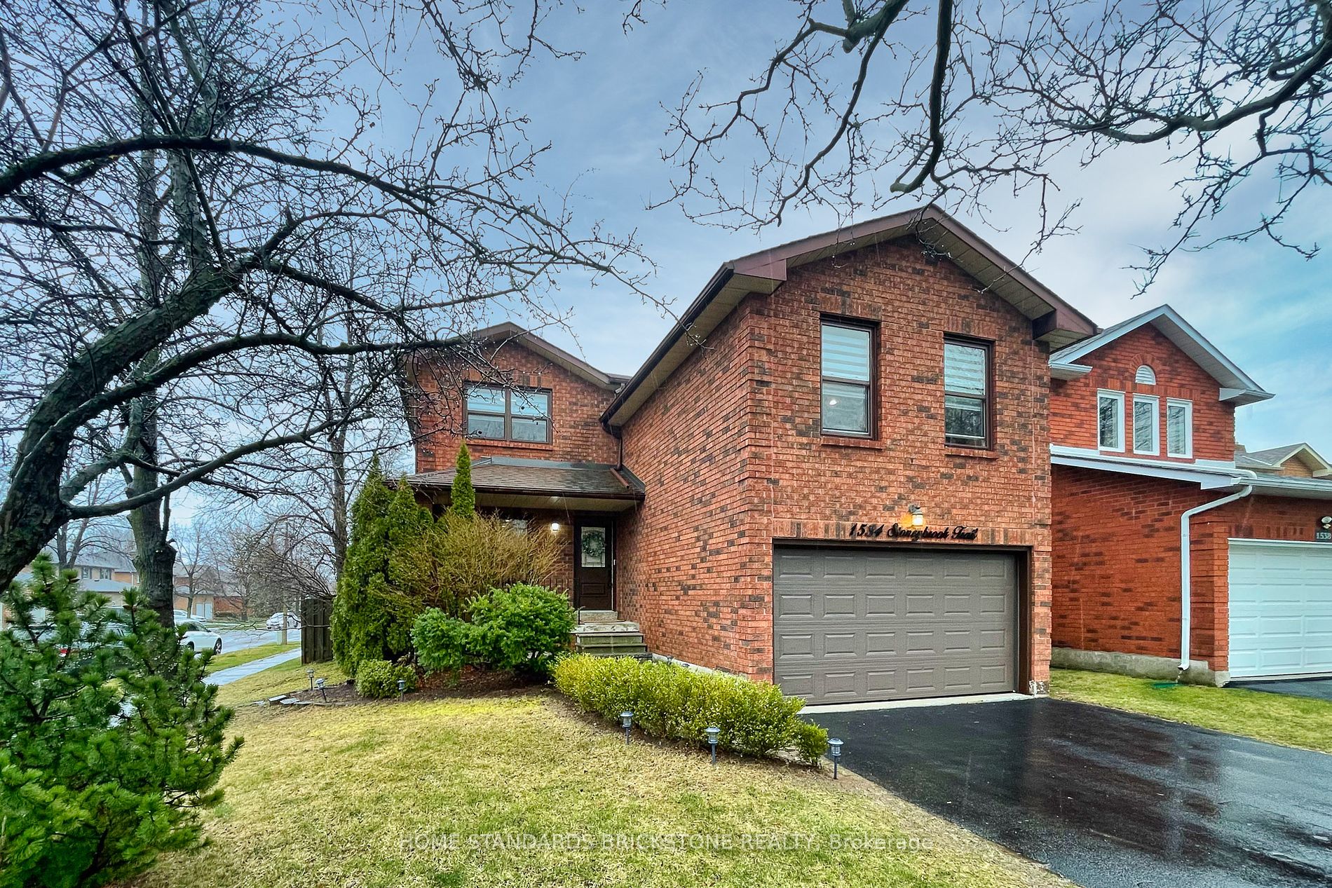 1534 Stoneybrook Tr