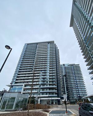 2560 Eglinton Ave W, #303