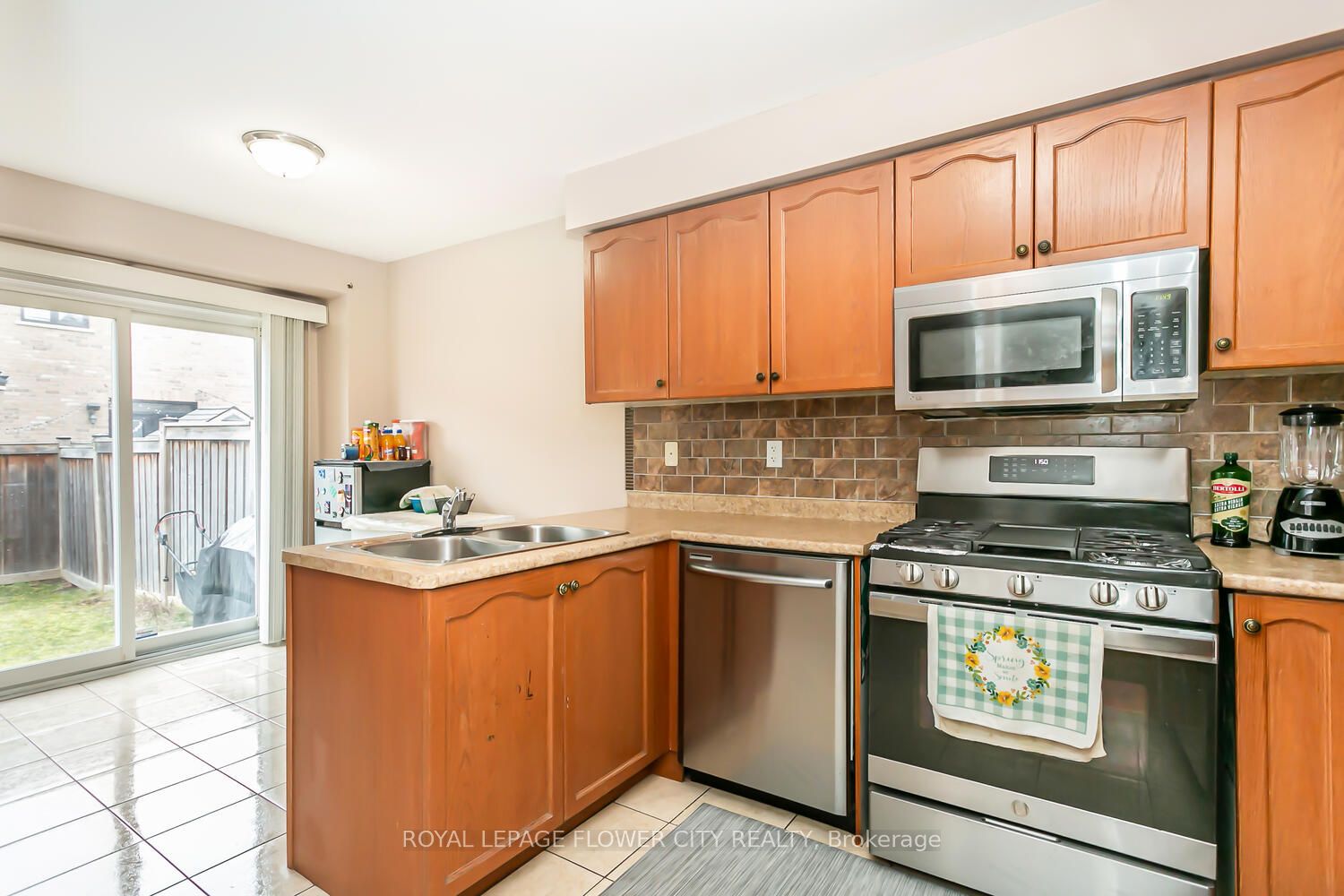 15 Quailvalley Dr