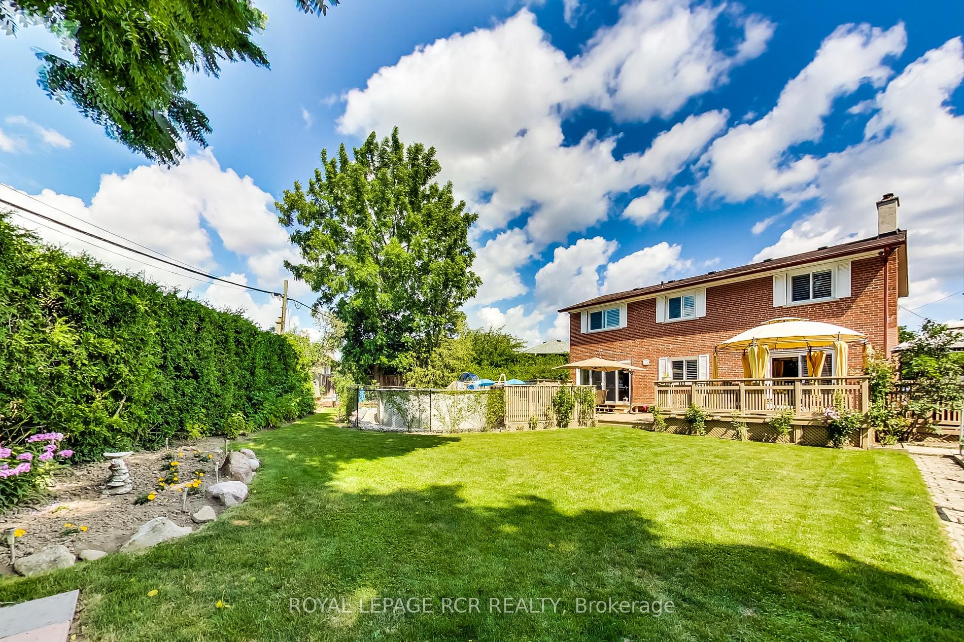 18 Terryellen Crescent
