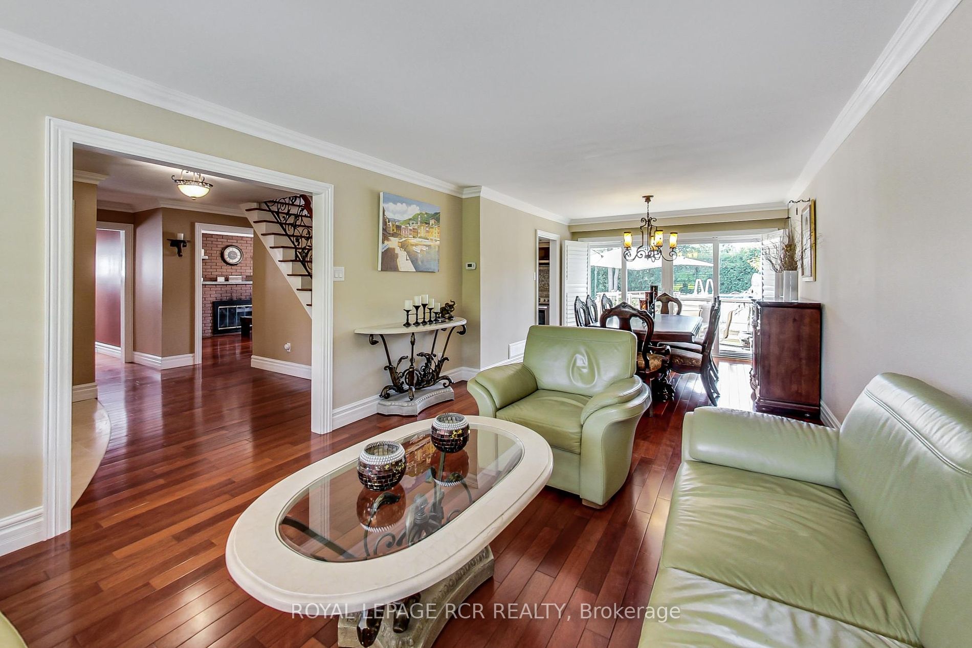 18 Terryellen Crescent