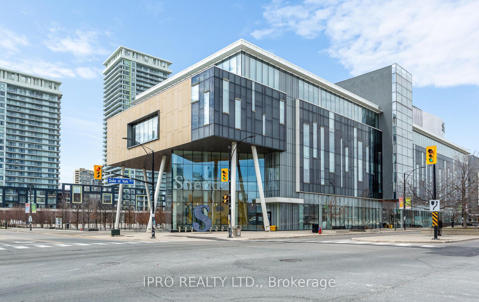 36 Elm Dr W, #1610