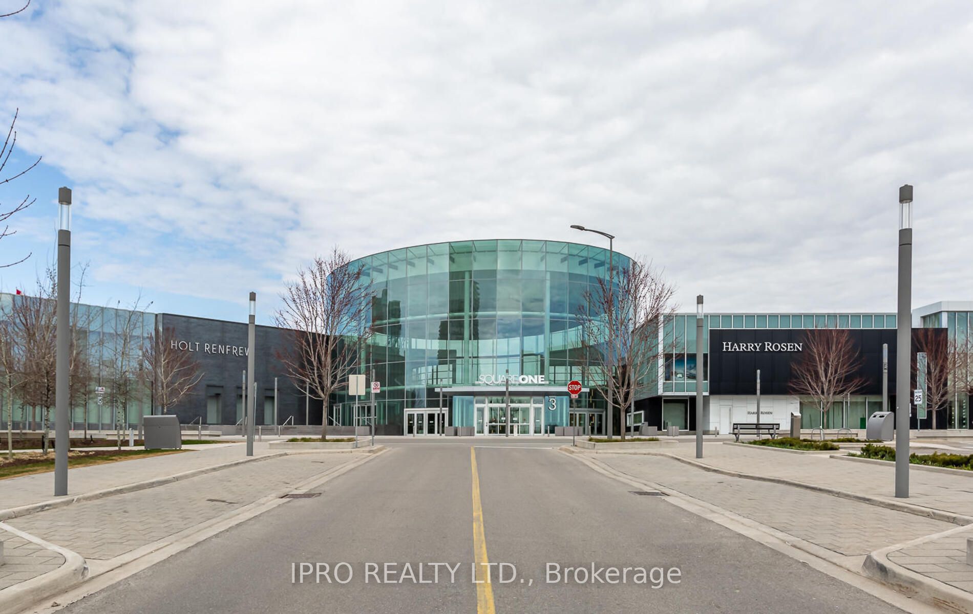 36 Elm Dr W, #1610