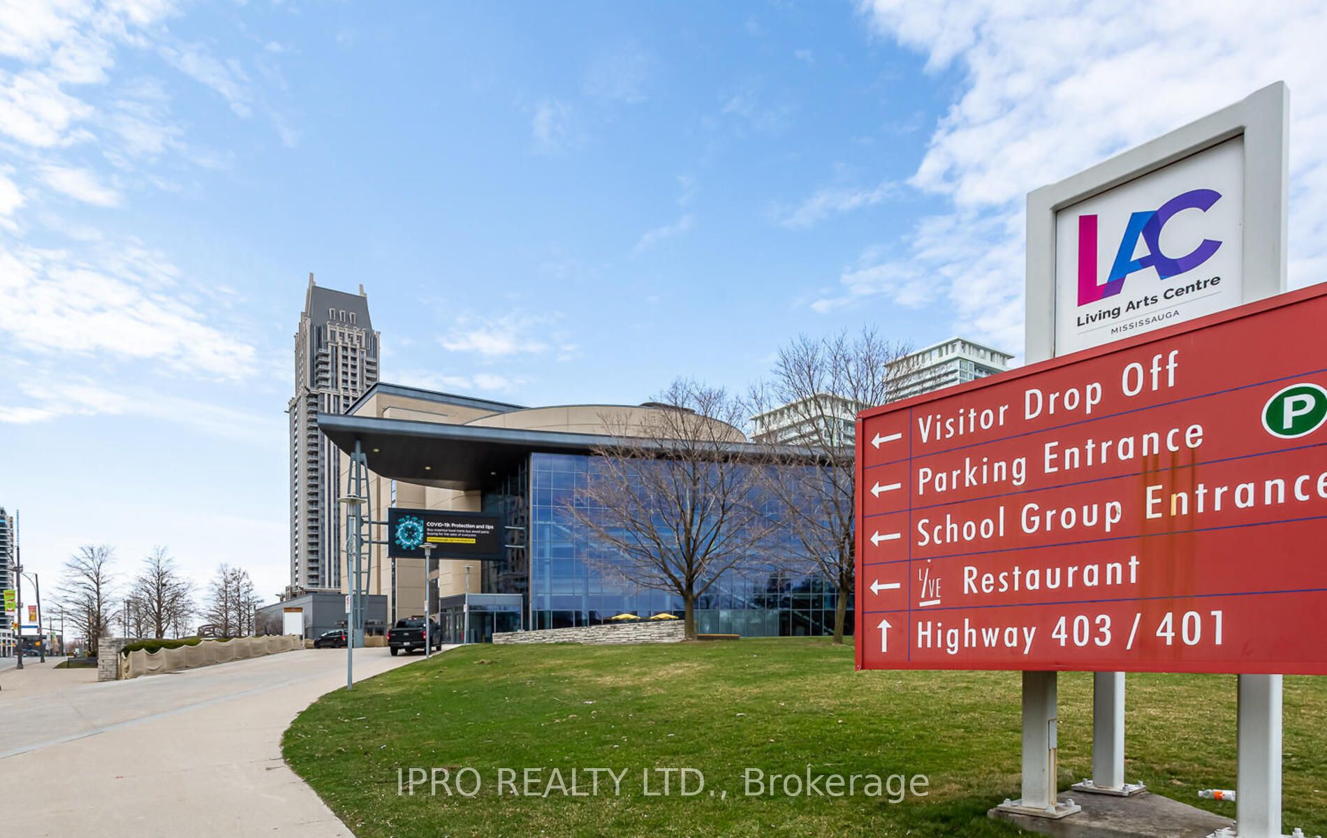 36 Elm Dr W, #1610