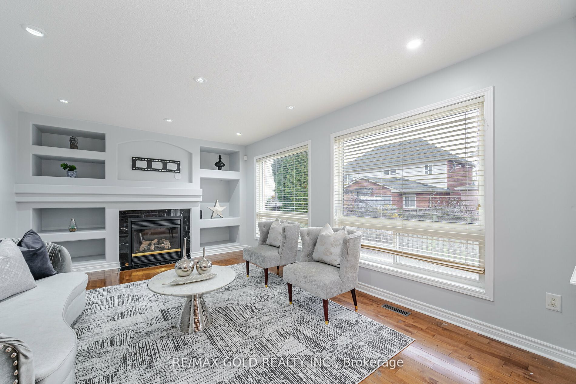 6 Mistybrook Crescent