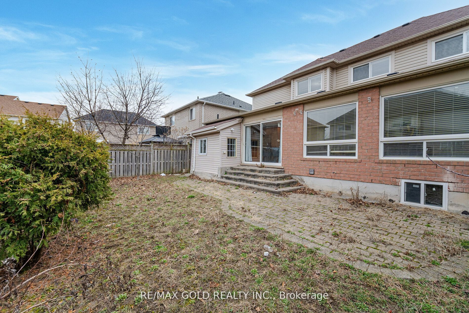 6 Mistybrook Crescent
