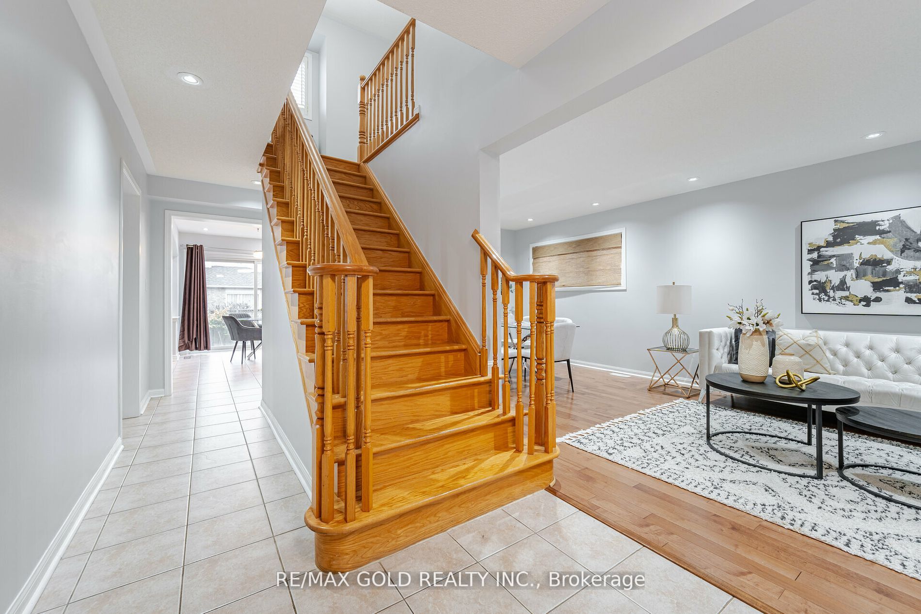 6 Mistybrook Crescent