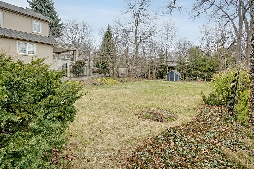 25 Howard Avenue