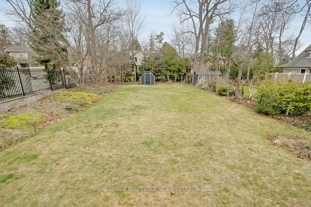 25 Howard Avenue