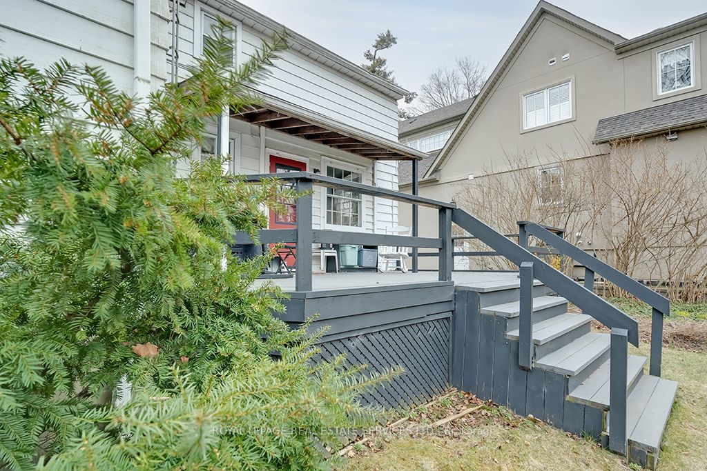 25 Howard Avenue