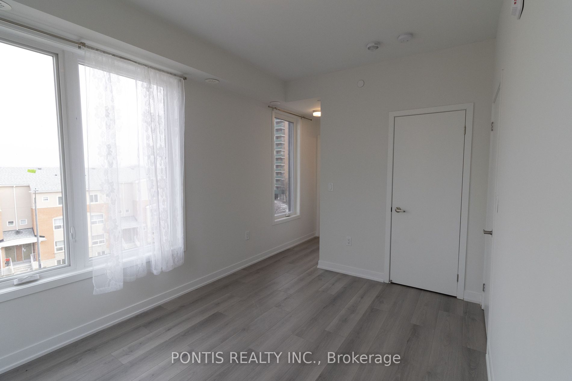3556 Colonial Dr, #16