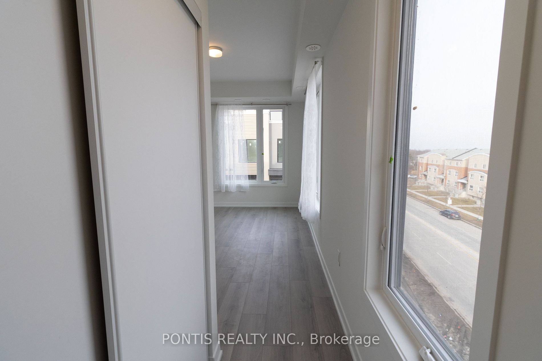 3556 Colonial Dr, #16