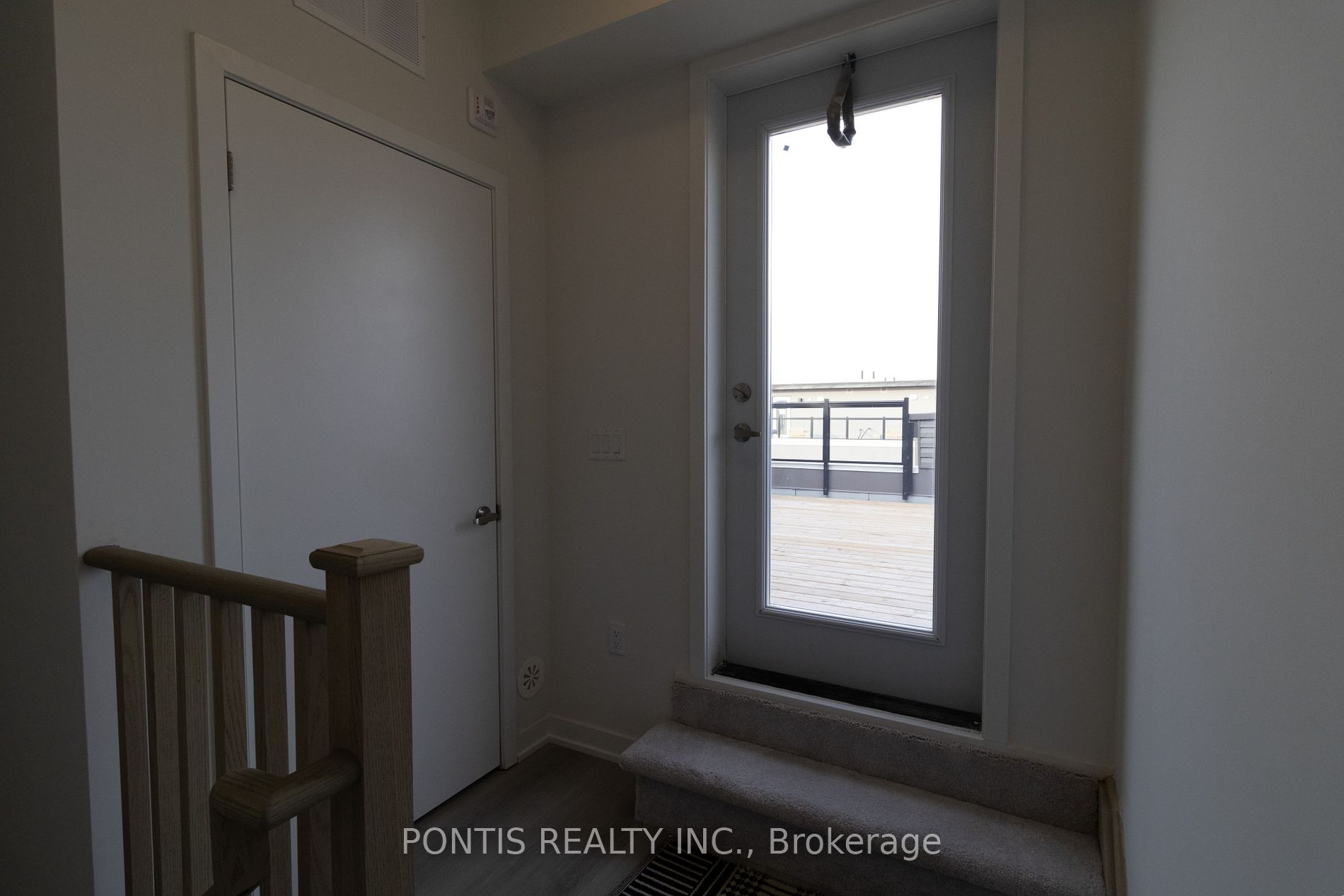 3556 Colonial Dr, #16