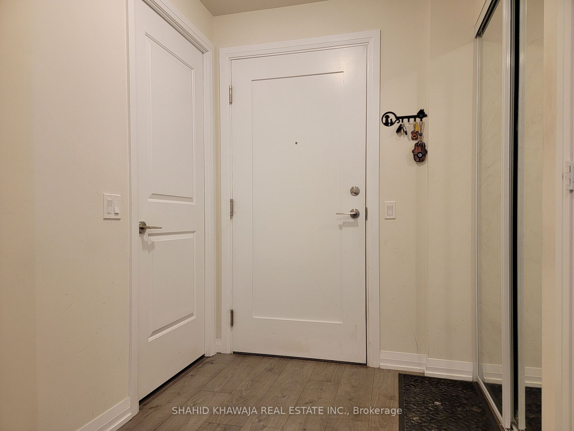 35 Watergarden Dr, #3317