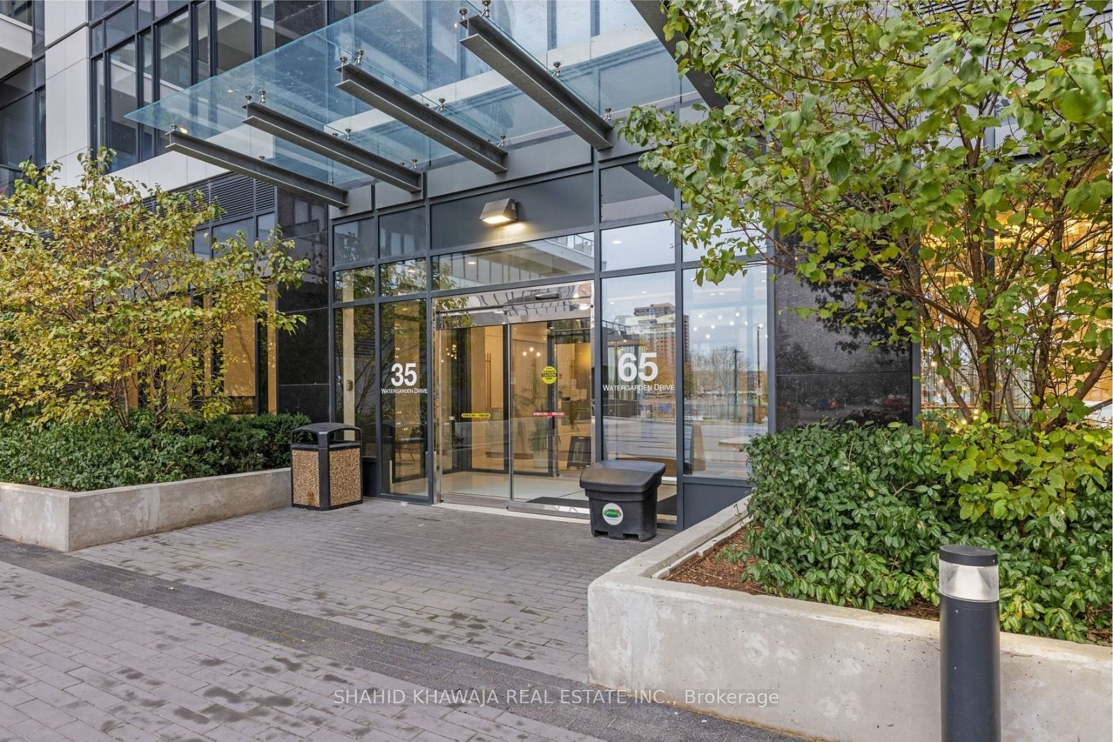 35 Watergarden Dr, #3317