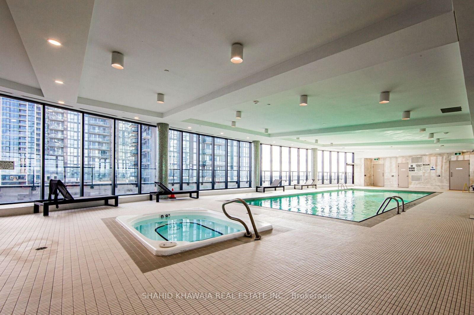 35 Watergarden Dr, #3317