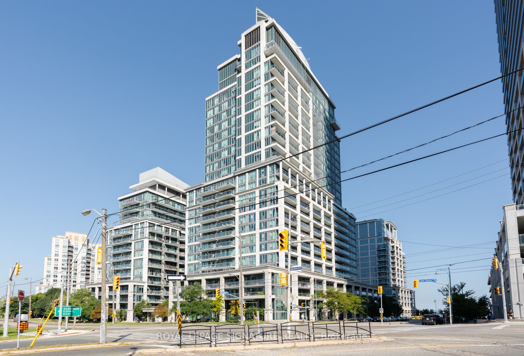 2121 Lake Shore Boulevard W, #1012