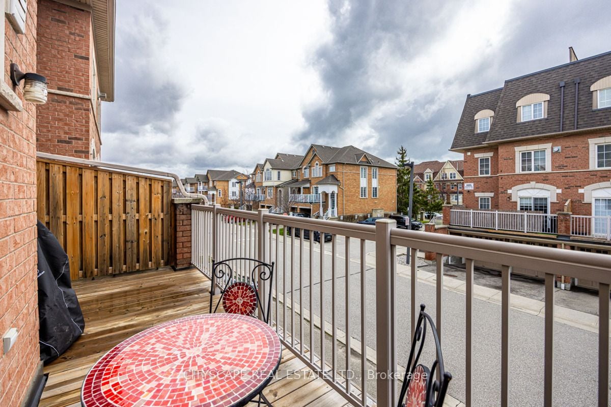 601 Shoreline Dr, #130