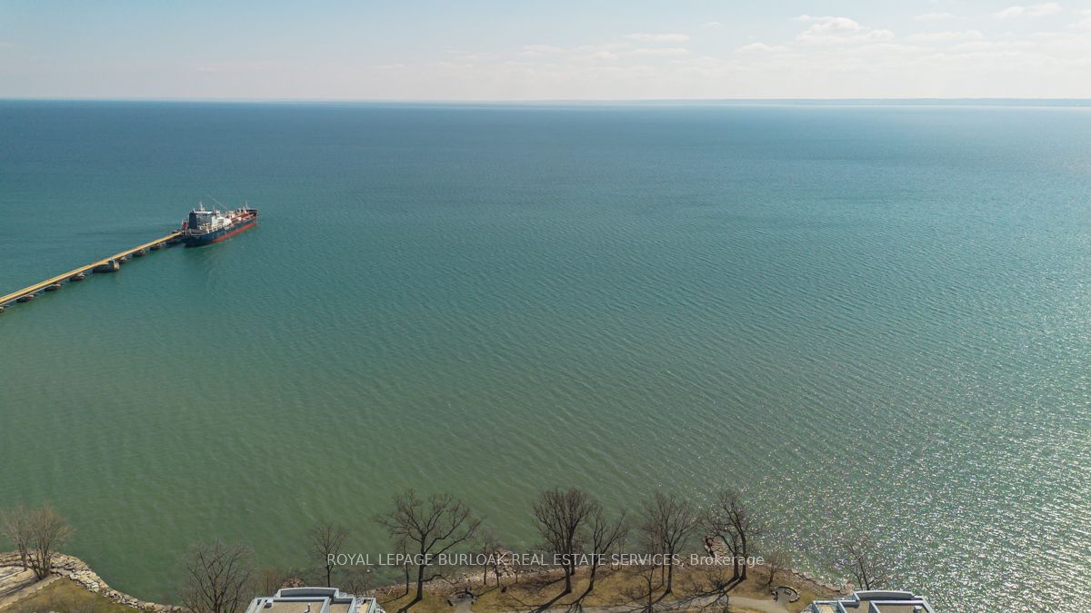 3500 Lakeshore Road W #711