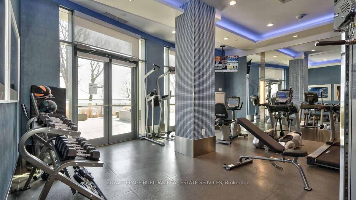3500 Lakeshore Road W #711