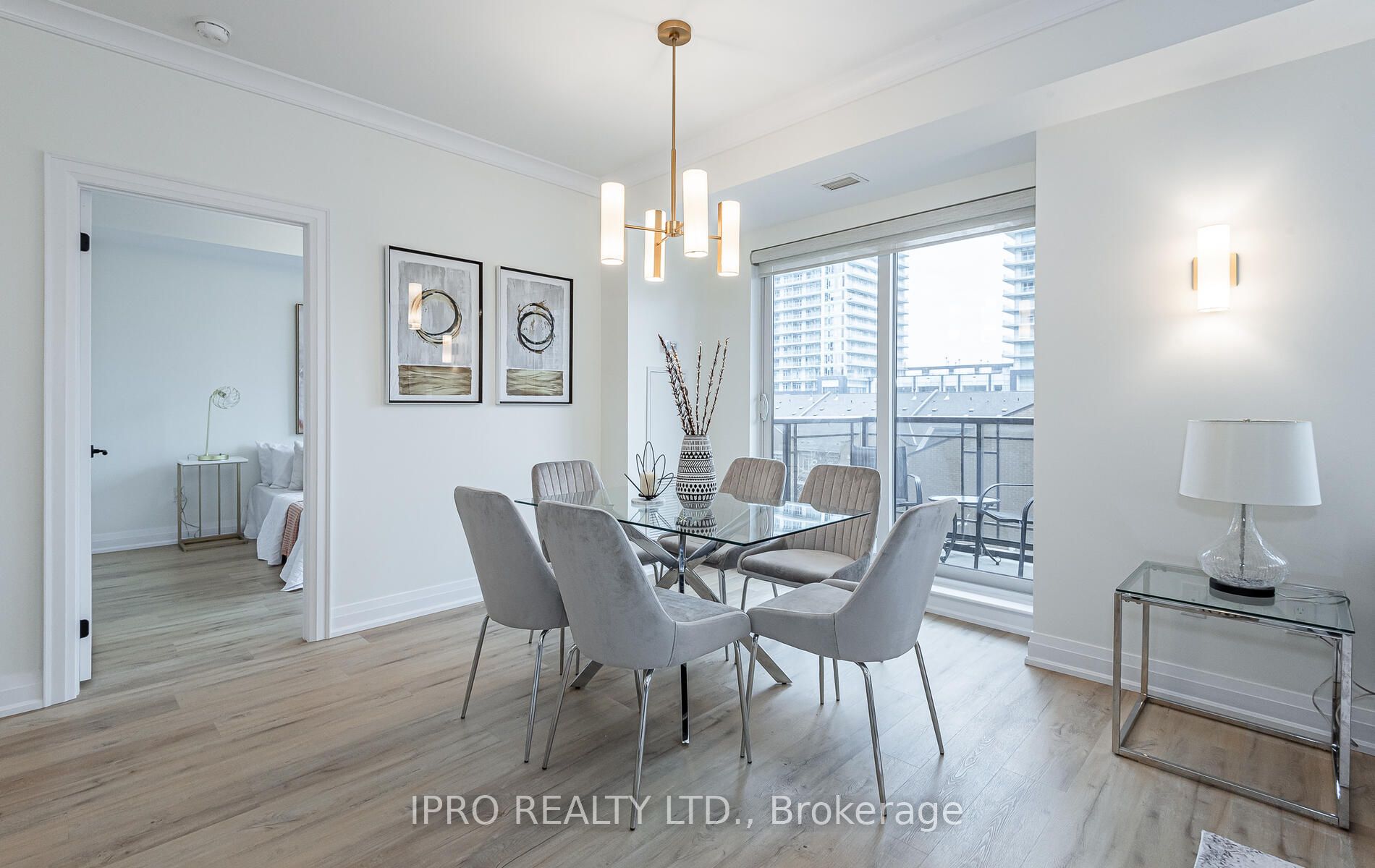385 Prince Of Wales Dr, #412