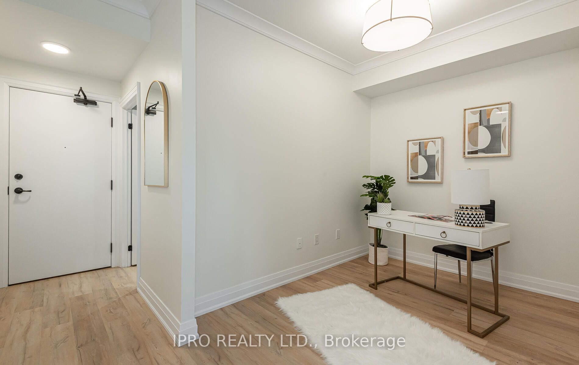 385 Prince Of Wales Dr, #412