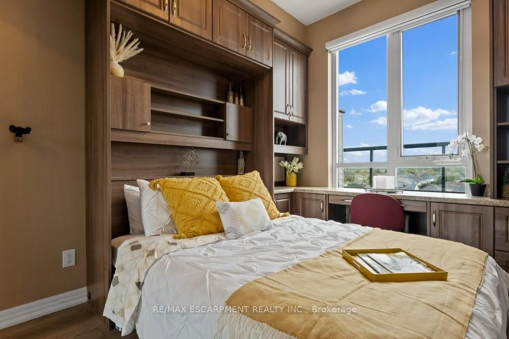 5001 Corporate Dr, #703