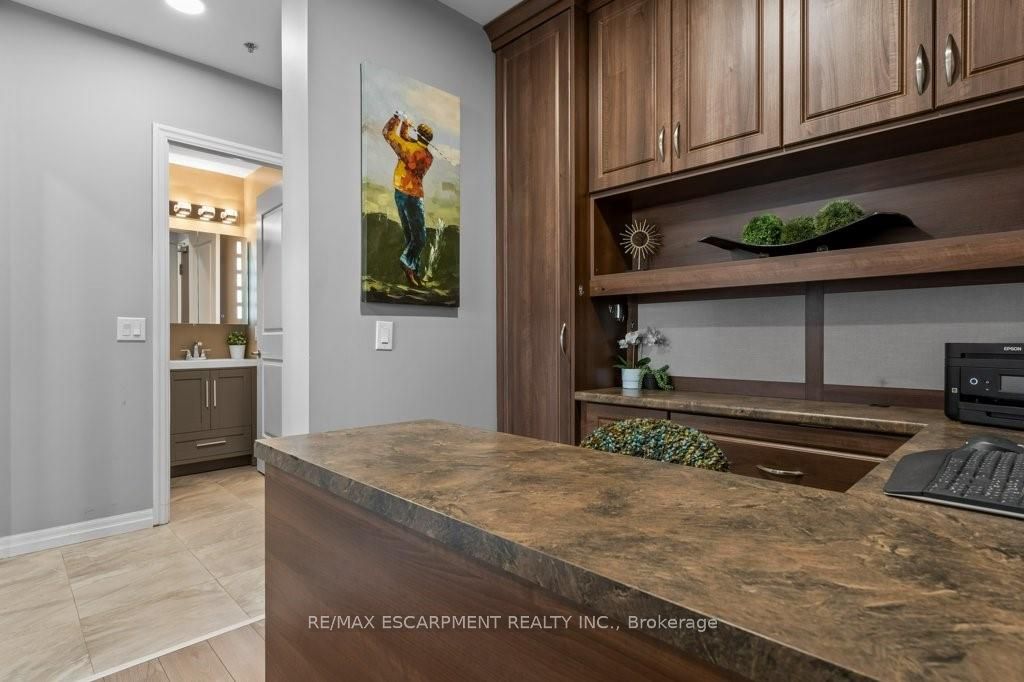 5001 Corporate Dr, #703