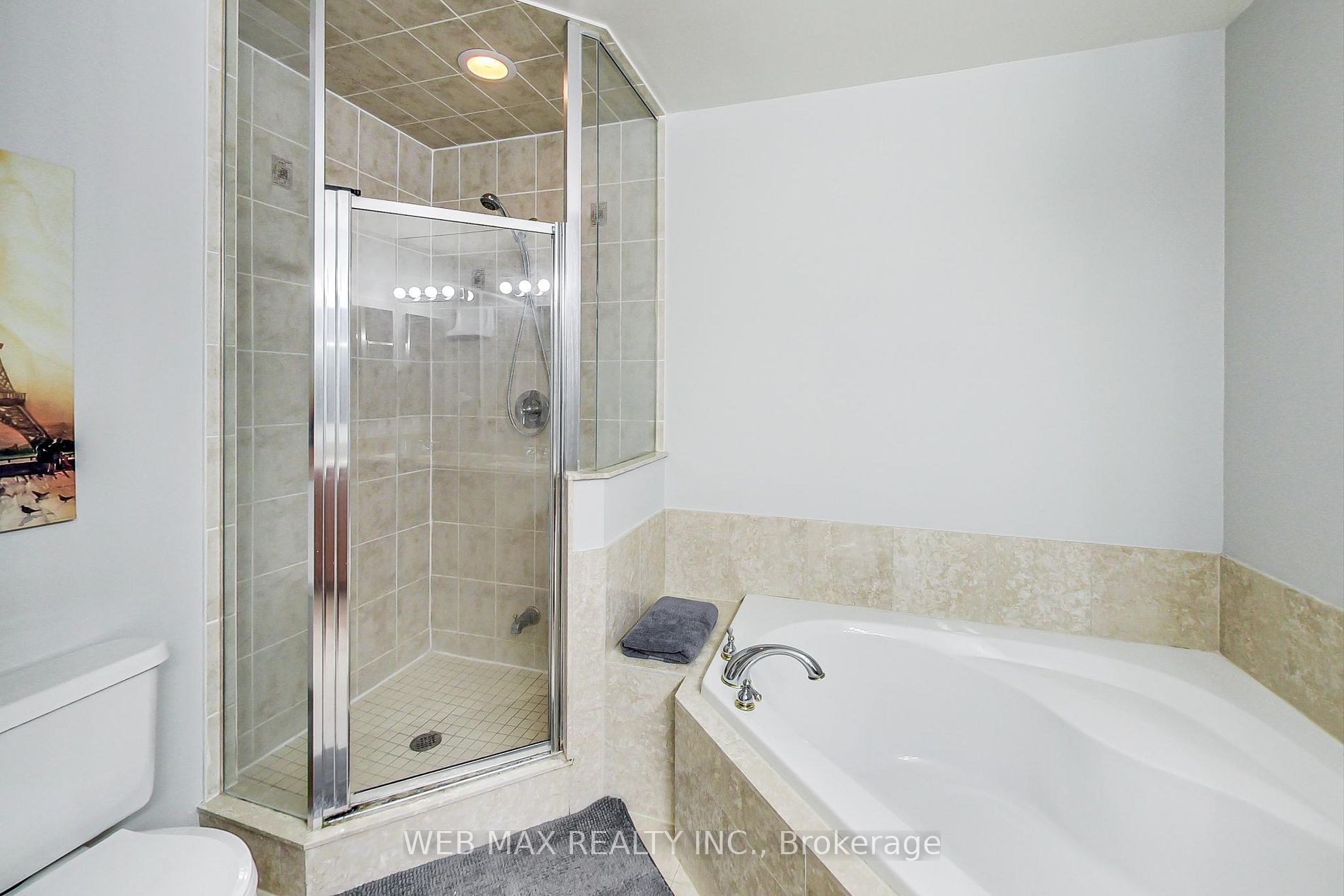 5233 Dundas St W, #2318
