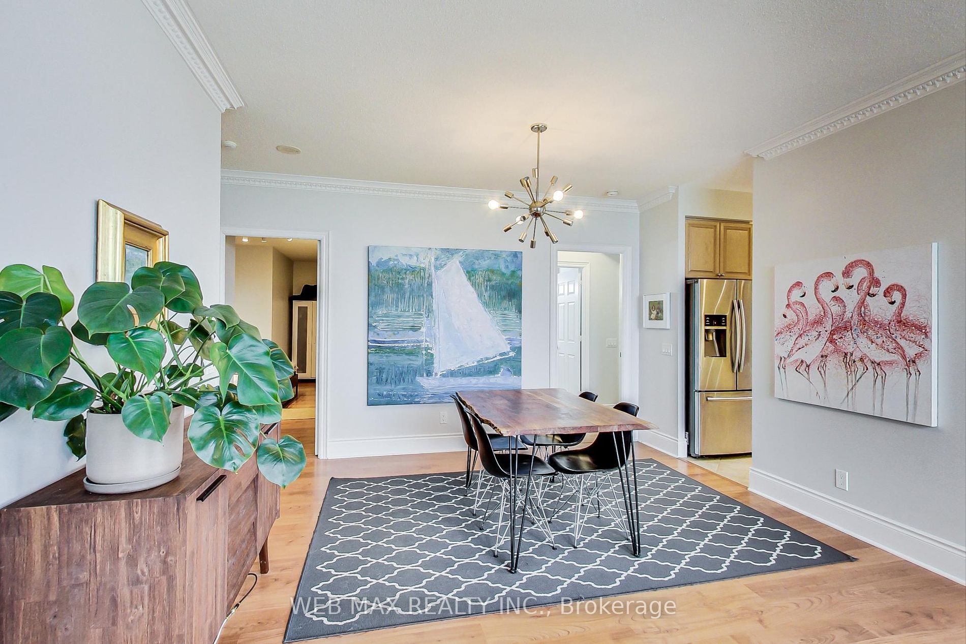 5233 Dundas St W, #2318